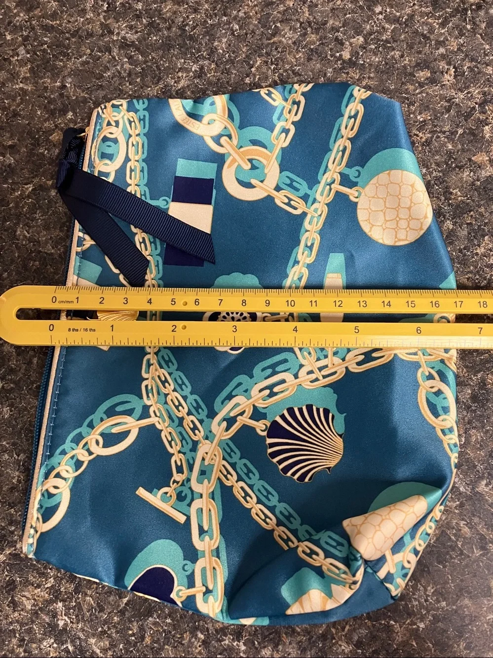 3/$15 ❤️ nwot zippered makeup bag